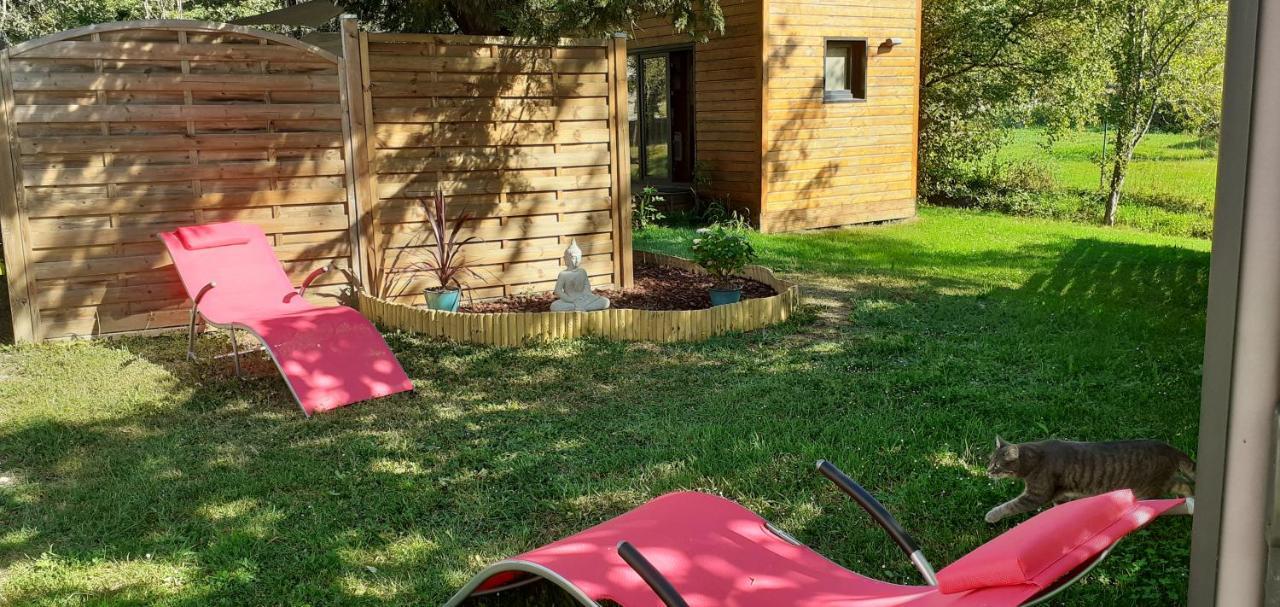 Au Coeur Du Bien-Etre, Gite Avec Piscine Chauffee Et Couverte, Spa, Sauna, Massages Monteaux Bagian luar foto